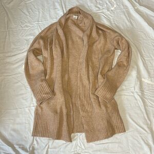 BeCool Women’s Tan Sweater Size M/L